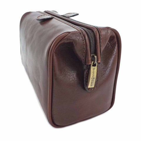 Gianni Conti Leather Wash Bag - Style: 9405000