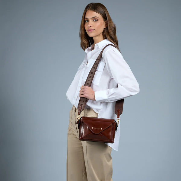 The Bridge Zip Top Shoulder Bag - Style: 04290401 – Cox's Leather Shop