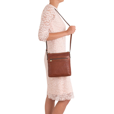 Gianni Conti Shoulder /Across Body Bag - Style: 914371 - Tan