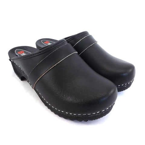 Buxa Traditional Wooden Clog - Black