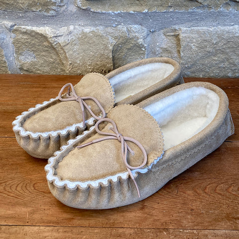 Womens 100% Sheepskin Lined Suede Moccasin Slipper - Style 07